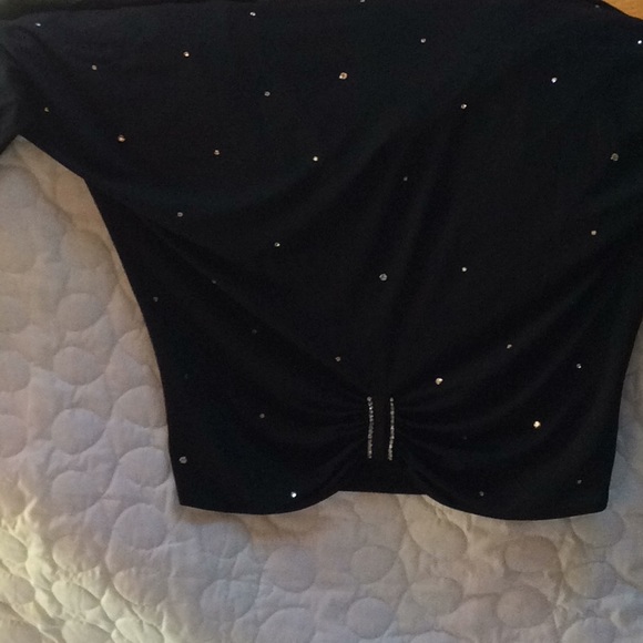 Sparkly Black Dolman Top. HOLIDAY READY🎆🎆🎆🎆 - Picture 4 of 6